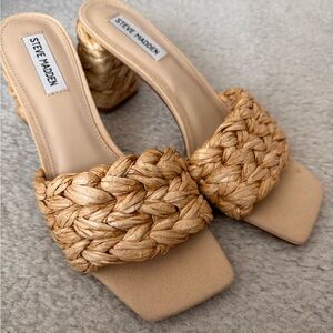 Steve Madden Rattan Heel 9.5